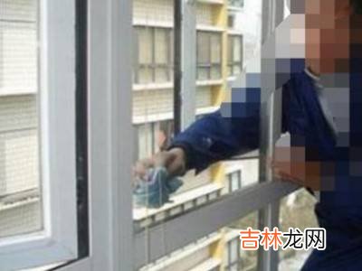 擦玻璃的过程?