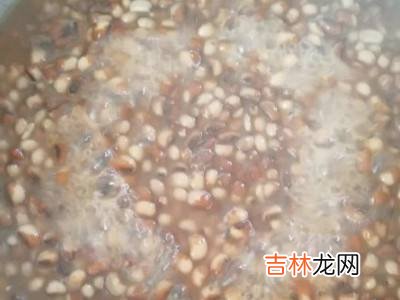 蒸豆包用什么豆?