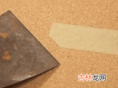强力双面胶用什么可以快速清除?