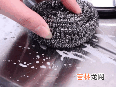 自粘胶怎么能擦掉?