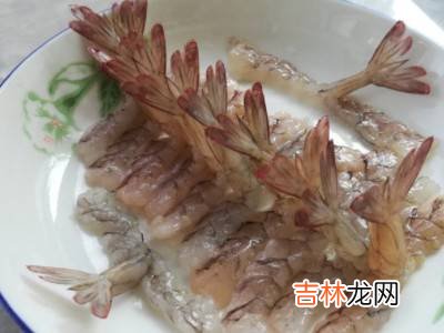 虾怎么摆盘?