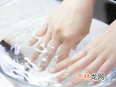 手上有502怎么才能快速去掉?