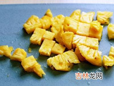 菠萝汁怎么榨好喝?