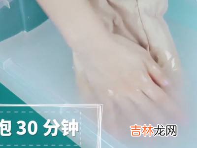 羽绒服袖子脏了怎么办?