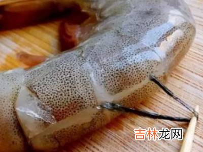 鳌虾怎么去虾线?