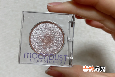 衰败城市眼影正品多少钱 衰败城市牛郎眼影试色