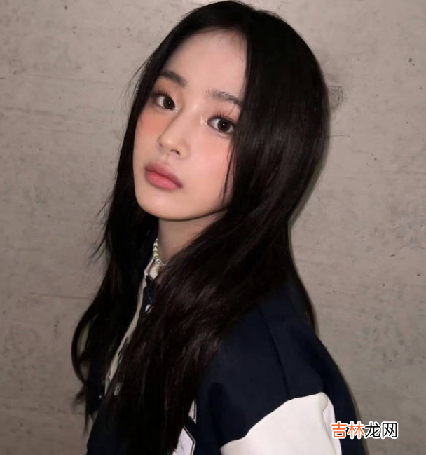 newjeans 19岁女星代言“抗衰老”美妆产品，网友吐槽：确定不是在开玩笑？