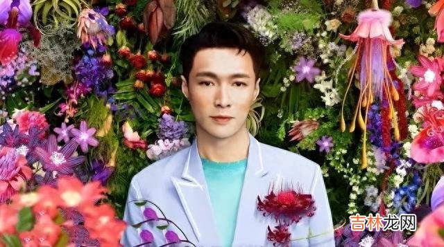 口红 内娱没救了？男明星集体翻车，大无语！