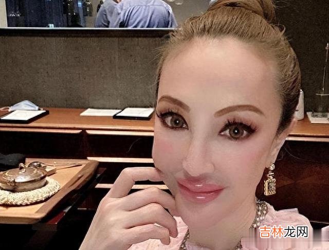 pua 她被男友PUA、排泄难控穿纸尿裤！如今瘦成“皮包骨”，体重60斤