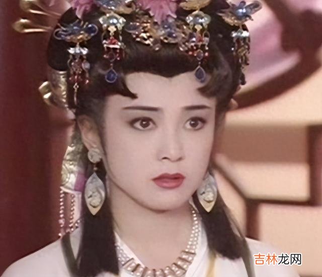 旗袍 8位珠圆玉润的“中国式”美人，个个不瘦不柴，比白幼瘦耐看太多