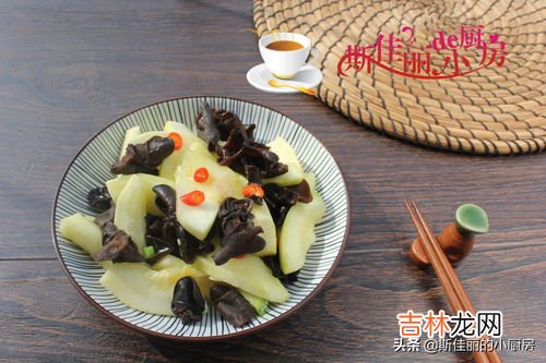 木耳和冬瓜能一起吃吗,冬瓜能和木耳一起吃吗一起炒吗