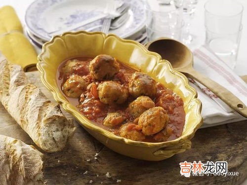长霉的东西能吃吗,食品发白霉可以吃吗