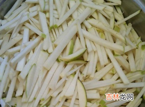 如何腌制小毛桃,有没有那种特别简单又好吃的小点心，平常在家里就可以做的？做法是什么？