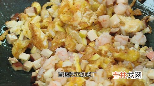 蛋炒饭放生抽还是老抽,酱油炒饭中，用的是老抽，还是生抽？