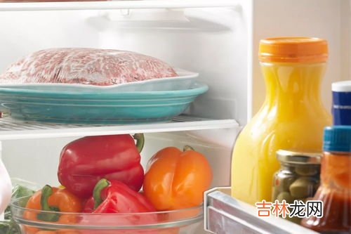 粉饼能放冰箱保存吗,夏天化妆品要放冰箱吗 这些化妆品不能放冰箱保存