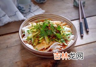 凉皮是碳水化合物食物吗,凉皮是碳水化合物食物吗 凉皮热量到底高不高