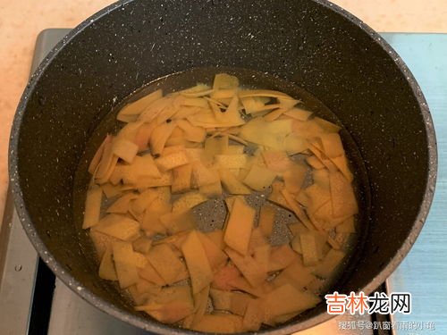 蜂蜜柚子茶能和牛肉一起吃吗,柚子和鸡肉能一起吃吗？