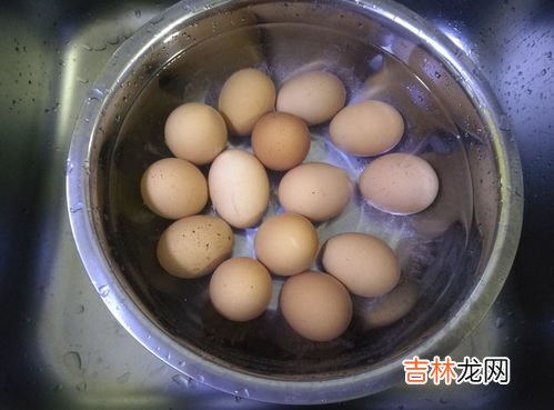 鸡蛋放久了能吃吗,鸡蛋放了6个月还能吃吗