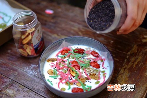 重阳节吃什么传统食物,重阳节吃什么传统美食