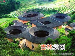 南靖土楼在哪个地方,南靖土楼与永定土楼哪个比较好玩