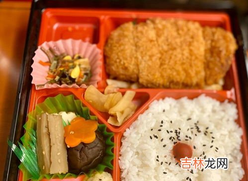 高铁上去哪里买盒饭,高铁有餐厅吗?