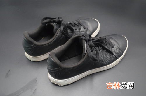 鞋子有胶臭味怎么去除,怎么除胶鞋臭味??