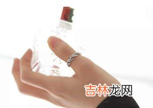 五个手指戴戒指分别代表什么,戴戒指五个手指的含义都有哪些?