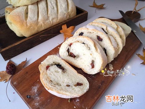 做面包时面粘手怎么办,面包机和面太粘手怎么解决?
