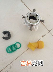 花洒能接水龙头吗,花洒本身自带龙头，下面还用再装一个出水龙头吗