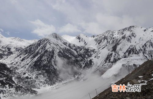 巴朗山海拔多少米,折多山与巴郎山哪里风景好？