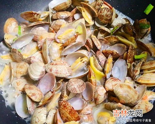 花蛤放清水里能活多久,花甲泡水可以放多久