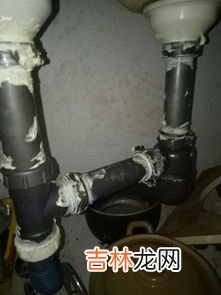 洗澡间下水道堵死了,厨房、卫生间下水道怎么疏通 疏通下水道我有妙招