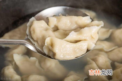 煮饺子用什么火,速冻饺子怎么煮才最好吃啊 ？开始用大火还是小火？