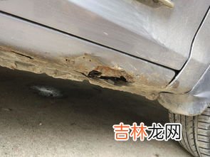 烟头掉在车里多久会烧起来,烟头掉在车里多久安全?