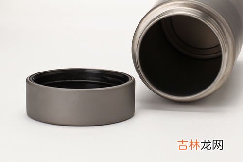 纯钛是什么材质,纯钛是什么颜色的?