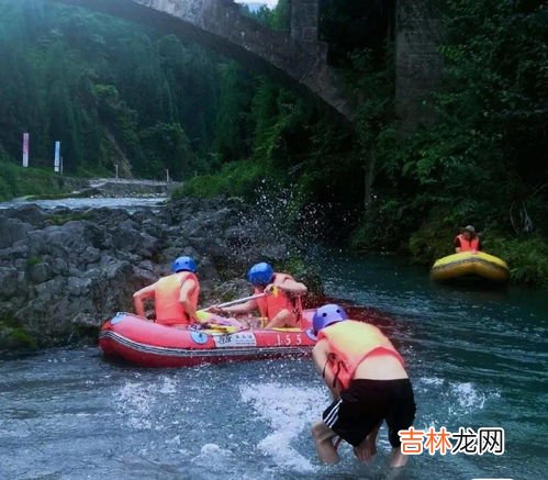 漂流带什么衣服合适,漂流穿着什么衣物鞋子比较合适