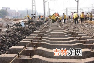 高铁地膜是什么意思,官方通报京广高铁部分列车晚点,真实原因是什么?