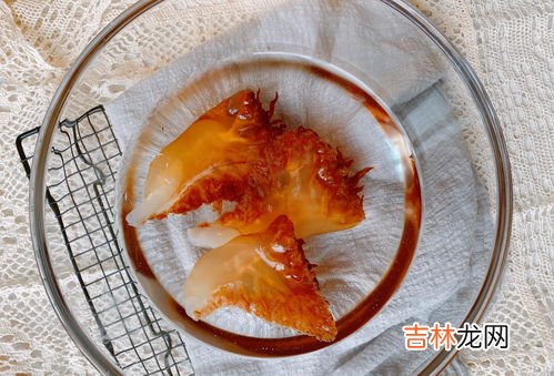 海蜇凉拌要不要用开水煮一下,海蜇头凉拌需要开水烫一下吗