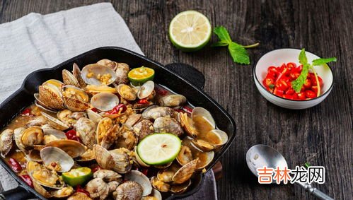 蚝油变质还能吃吗,请问蚝油发霉了还能食用吗？该如何保存？