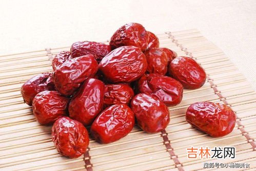 红枣生吃和熟吃的区别,红枣生吃和熟吃有什么不同