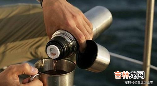 保温杯为什么不能泡东西,为啥保温杯不能泡咖啡？