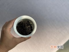 过期的花茶还能喝吗,茶叶保质期一般多久过期还能喝吗？