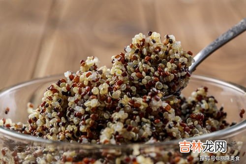蒸米饭可以放绿豆吗,在米饭中放入豆类、有什么作用？