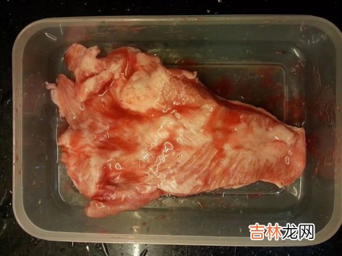 如何快速解冻鸡肉,1分钟快速解冻鸡肉的方法