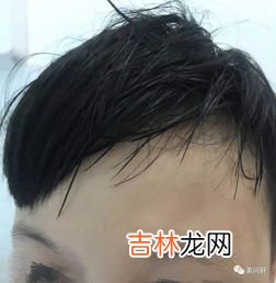 为什么衣服出汗会有白色,为什么出汗衣服会是白的