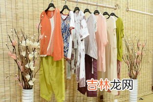 为什么衣服出汗会有白色,为什么出汗衣服会是白的