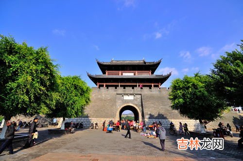 江西臨江府是現在哪裏,在洪武年間有江西臨江府麻池縣孝感鄉這個地名嗎