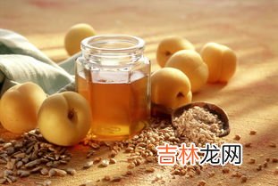 蜂蜜鸡蛋冲水喝的好处,鸡蛋茶加蜂蜜对身体有什么好处？