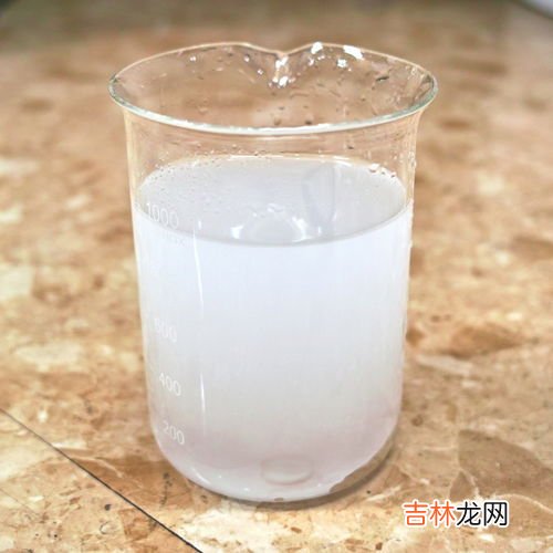 自来水浑浊用盐还是明矾,自来水浑浊用食用盐还是明矾？