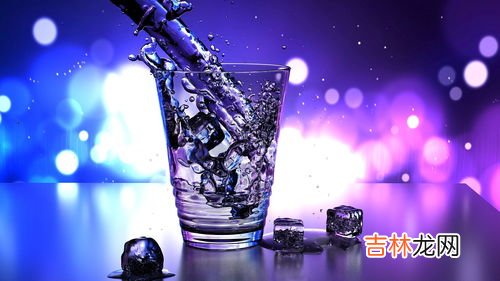 西方人为什么喝冷水,欧美人为什么都喝冰水而不是热水？